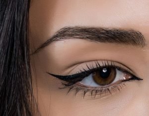 Imprecise Eyeliner 
