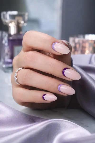 Reverse French Tip