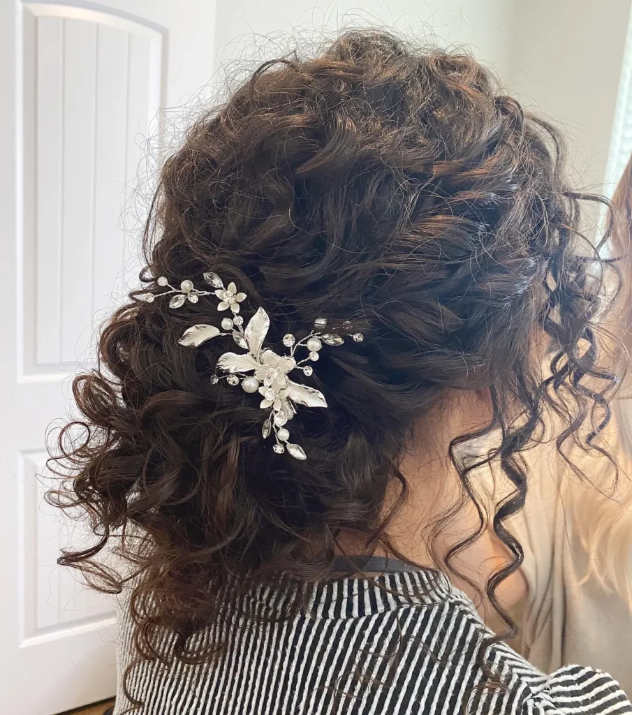 Pinned-Back Curls